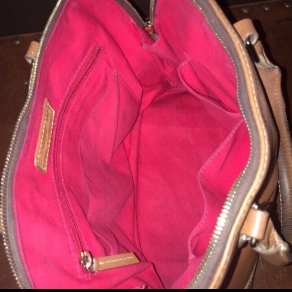 Dooney & Bourke Pebble Grain Purse - Picture 2 of 8